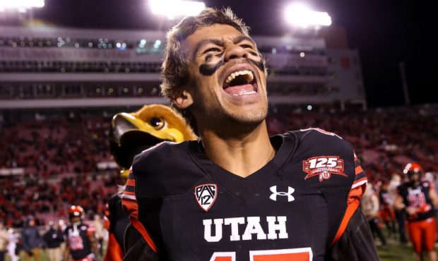 Utah Utes wide receiver Samson Nacua (45) celebrate his team's win over the Oregon Ducks at Rice-Ec...