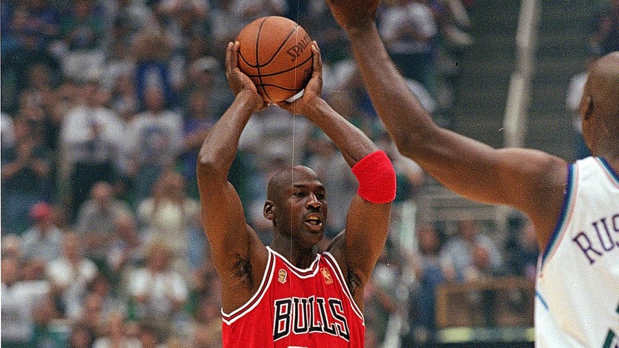 Utah Jazz Players React to Michael Jordan Documentary 