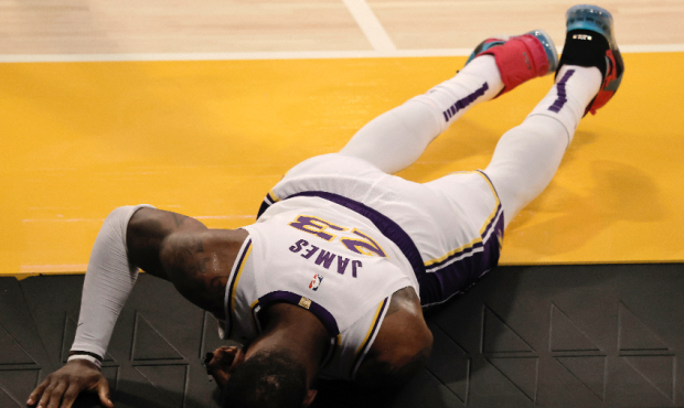 LeBron James - Los Angeles Lakers - Atlanta Hawks...