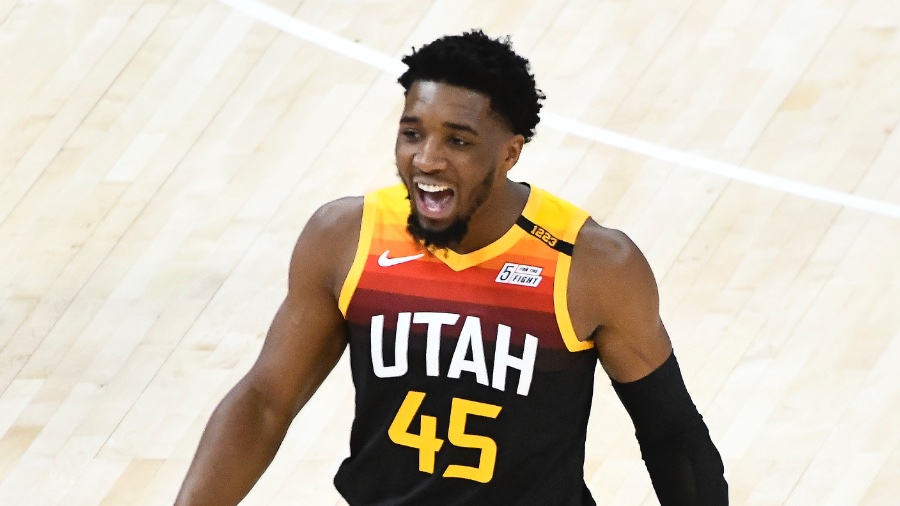 Jazz Star Donovan Mitchell Fires Up Arena With Four-Point Play In