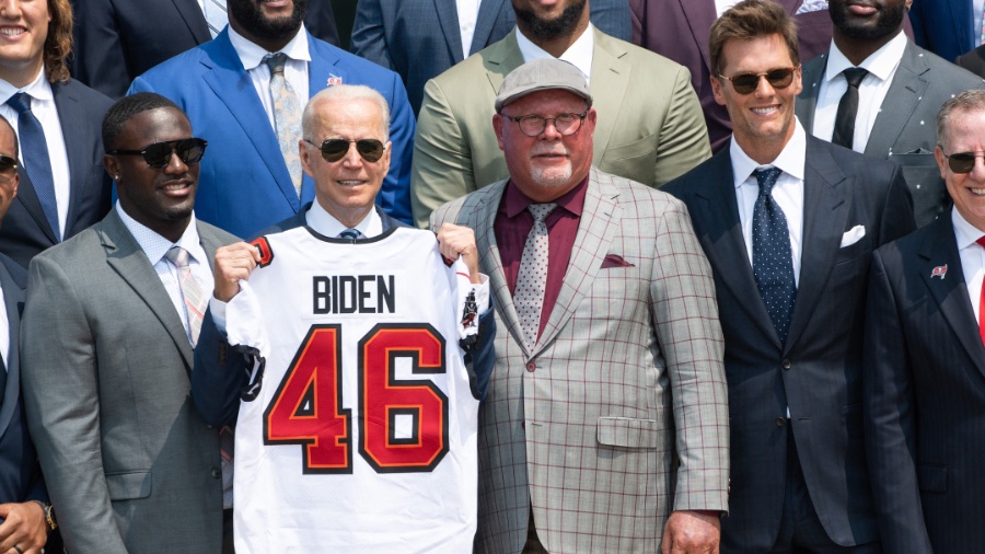 Tom Brady, Champion Buccaneers Visit Biden At White House