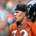 Protector of the Year? Former Utes star Garett Bolles helps stranded motorist change tire