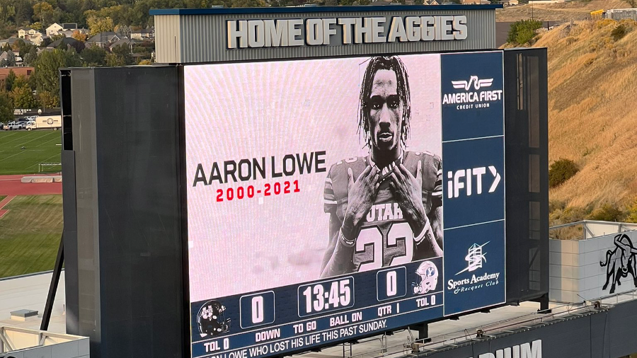 Utah State Holds Moment Of Silence For Aaron Lowe Before Game Against BYU