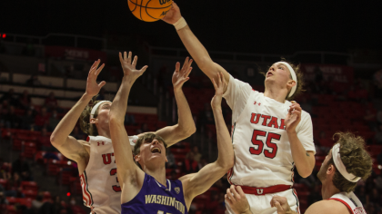 Runnin' Utes Let Second Half Lead Collapse, Suffer Home Loss To UW