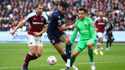 English Premier League Heads Into Action Before International Break