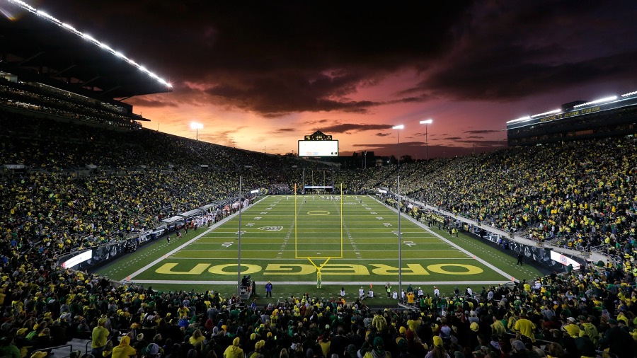 Whittingham, Utes Preparing For Late Kick Against Oregon