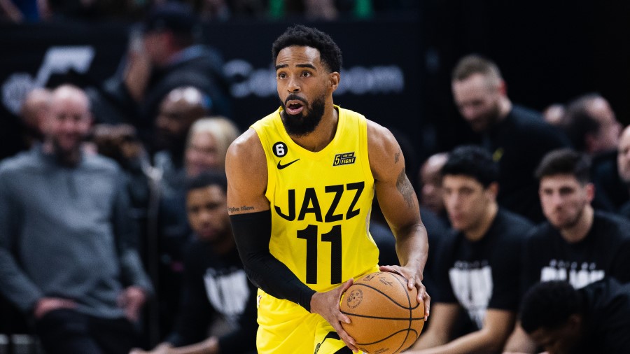 Mike Conley of the Utah Jazz...