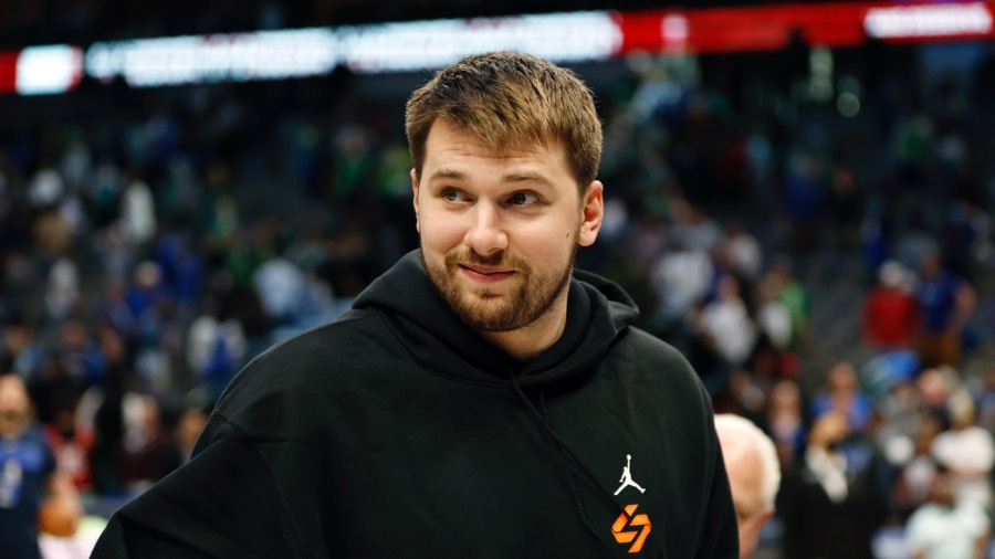 Luka-Doncic-Dallas-Mavericks-NBA...