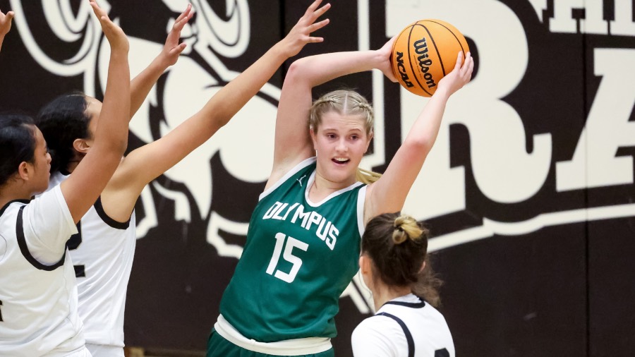 Olympus-High-Titans-Alyssa-Blanck...