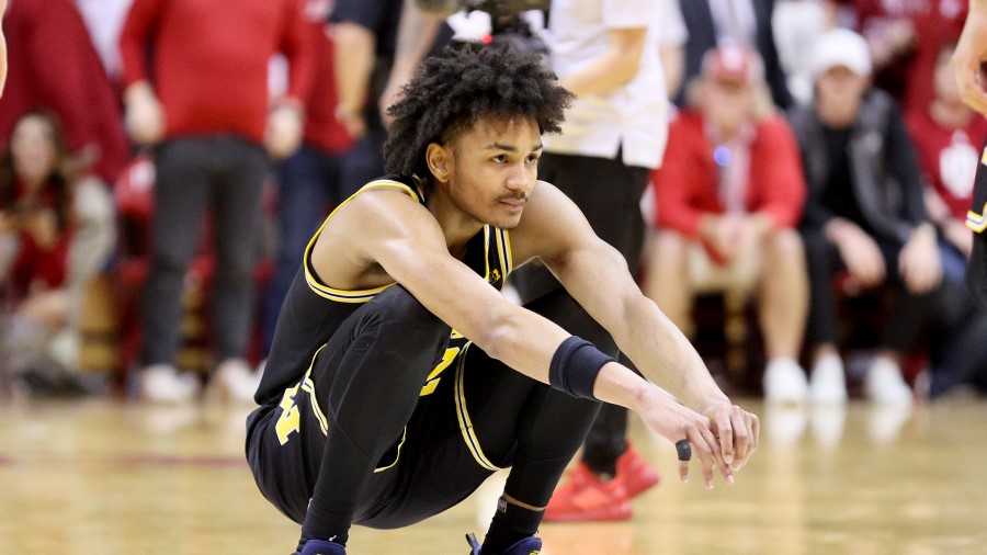 Kobe Bufkin #2 of the Michigan Wolverines...