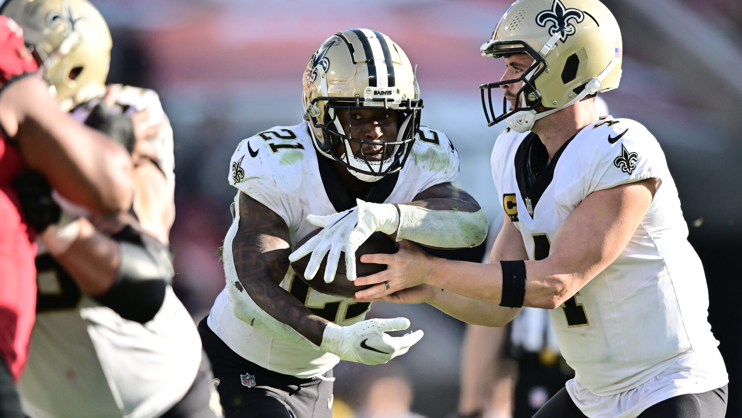 Cowboys Could Add Former 1,000-Yard RB as Injuries Mount in Backfield