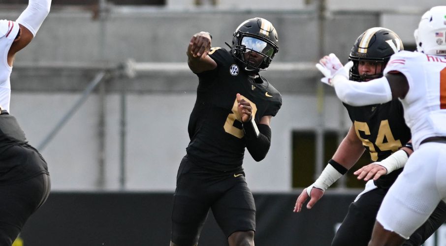 Vandy QB Nate Johnson Commits To Return With Utah Football